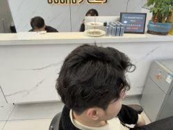 -尤司男士国潮理发馆