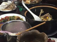 -九华山友谊土菜馆 小资餐厅