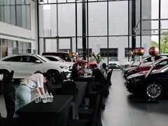 -上海可达汽车销售服务有限公司