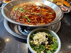 -小饕荟雅安贡椒鱼鲜馆(广福桥店)