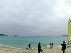 -亚龙湾中心广场