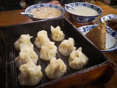 -张家巷美食(南浔店)