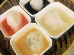 -新大咀港式茶餐厅(宝山万达店)