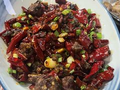 -郭婆婆疯子鸡·土货江湖菜馆