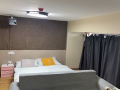 -乐嗨公寓(苏州火车站店)