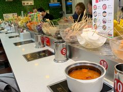 -百品聚旋转火锅(万德庄店)