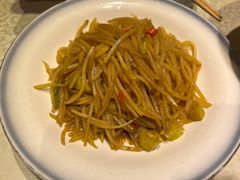 绝味土豆丝-俏湘厨•地道湘菜(建华南路店)