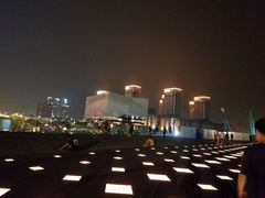 -南京眼步行桥
