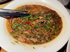 沙蒜烧豆面-荣小馆(杭州大厦店)