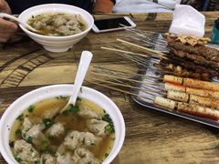-老谢野馄饨(延安路店)