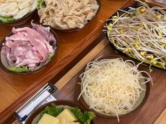 -黔三一夺夺粉酸汤火锅(百信店)