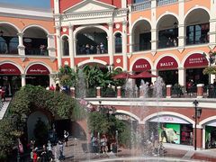 -佛罗伦萨小镇广佛名品奥特莱斯(疏港路店)