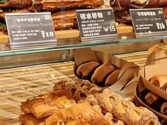 -81BAKERY(大学路店)