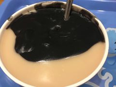鴛鴦糊-冰神糖水铺(国贸中心店)