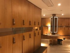 -康斐斯健身(银泰创意城店)