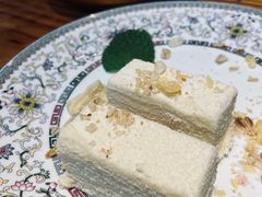 -塔哈尔·新疆盛宴(城西银泰店)