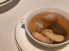 -金轩中餐厅 Jin Xuan(浦东丽思卡尔顿酒店)