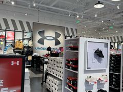 -UNDER ARMOUR(新燕莎奥莱店)