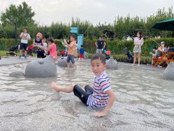 -季高兔窝窝亲子园(上海薰衣草公园店)