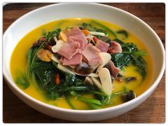 海鲜菠菜云吞面-旅马餐厅(茅家埠店)