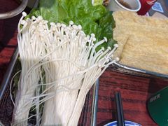 -沙胆彪炭炉牛杂煲(成都玉林店)