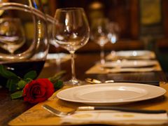 -凯撒城堡西餐厅(颐和国际店)