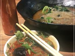 -万记麻辣烫国展总店
