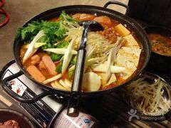 哈哈碳都韩国料理-哈哈碳都·牛肋条无限自助烤肉(台江万达店)