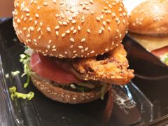 黄金鸡排三明治-The Habit Burger Grill 哈比特汉堡(爱琴海店)