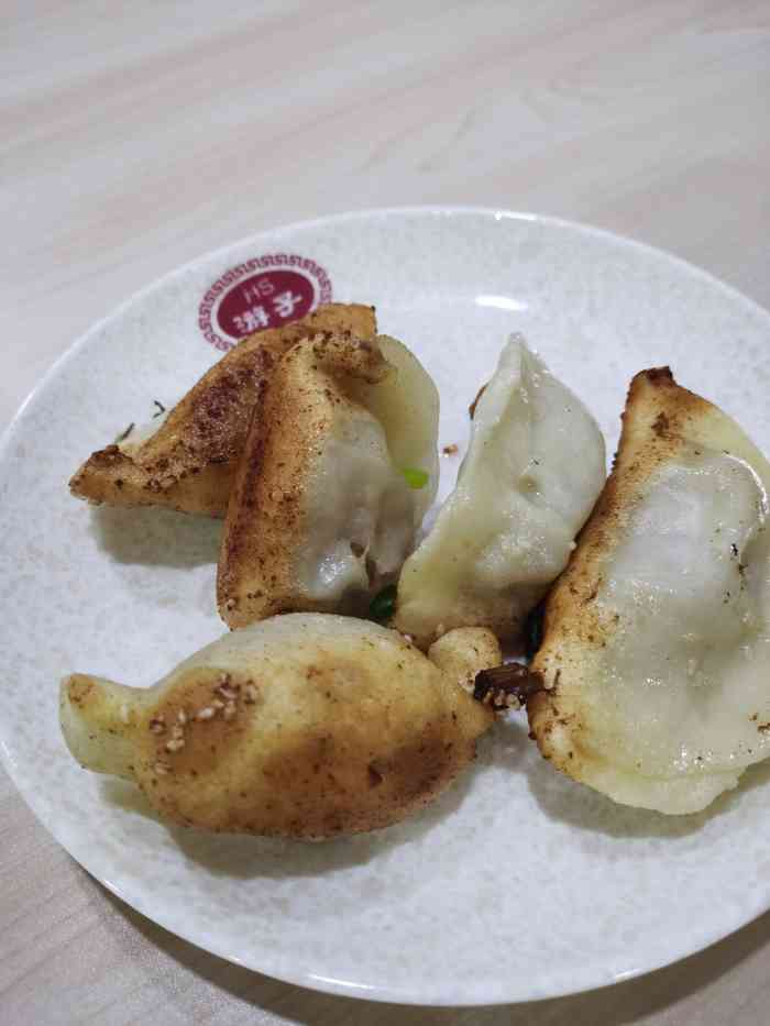 胡记·胡小柒锅贴游子老鸭粉丝汤(永德路店)-"家附近新开的店锅贴和老