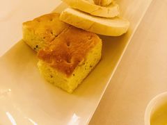 餐前面包配油醋-casamosaico卡萨马可意大利餐厅