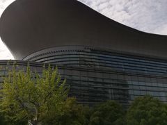 -上海跨国采购会展中心