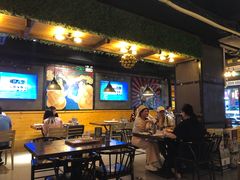 大堂-枪火串烧·东北特色烧烤(罗湖总店)