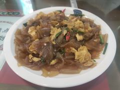 -鲁南仔·滕州炒鸡(经三路店)