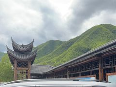 -安吉龙王山峡谷漂流