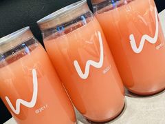 -W COLLECTIVE  DESSERT SHOP