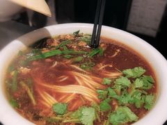 蒙自过桥米线-南蛮子(进贤路店)