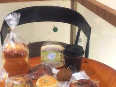 -沁屋面包店(人民东路店)