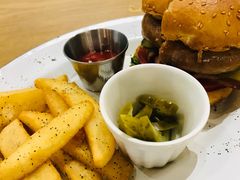 -HELLO 27 意面·沙拉·帕尼尼