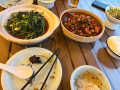 -手抄板凳江南菜(湖滨商业街店)