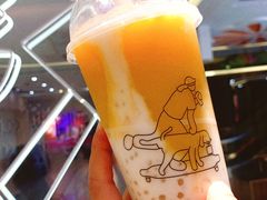 -喜茶(滨江宏岸店)