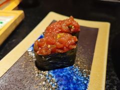 蓝鳍金枪鱼手握（2粒）-無境·匠心日本料理(汉街店)