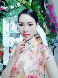-巴黎时尚婚纱摄影(南汇店)