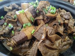 毛笋干烧肉-李东农庄(中南百草园地标店)