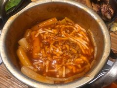 -青瓦炭韩潮烤肉(花园道店)