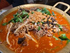 -张翻越·川渝冒菜·武汉黑鸭煲(城北万象城店)