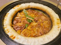 -锅飘飘·东北铁锅炖(雨花客厅店)