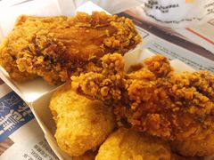 -麦当劳(莘松路芭比伦DT店)