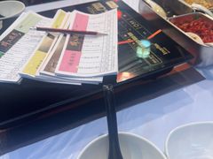 -鲜入围煮花胶鸡海鲜火锅