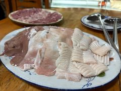 -华哥新鲜猪精品美食